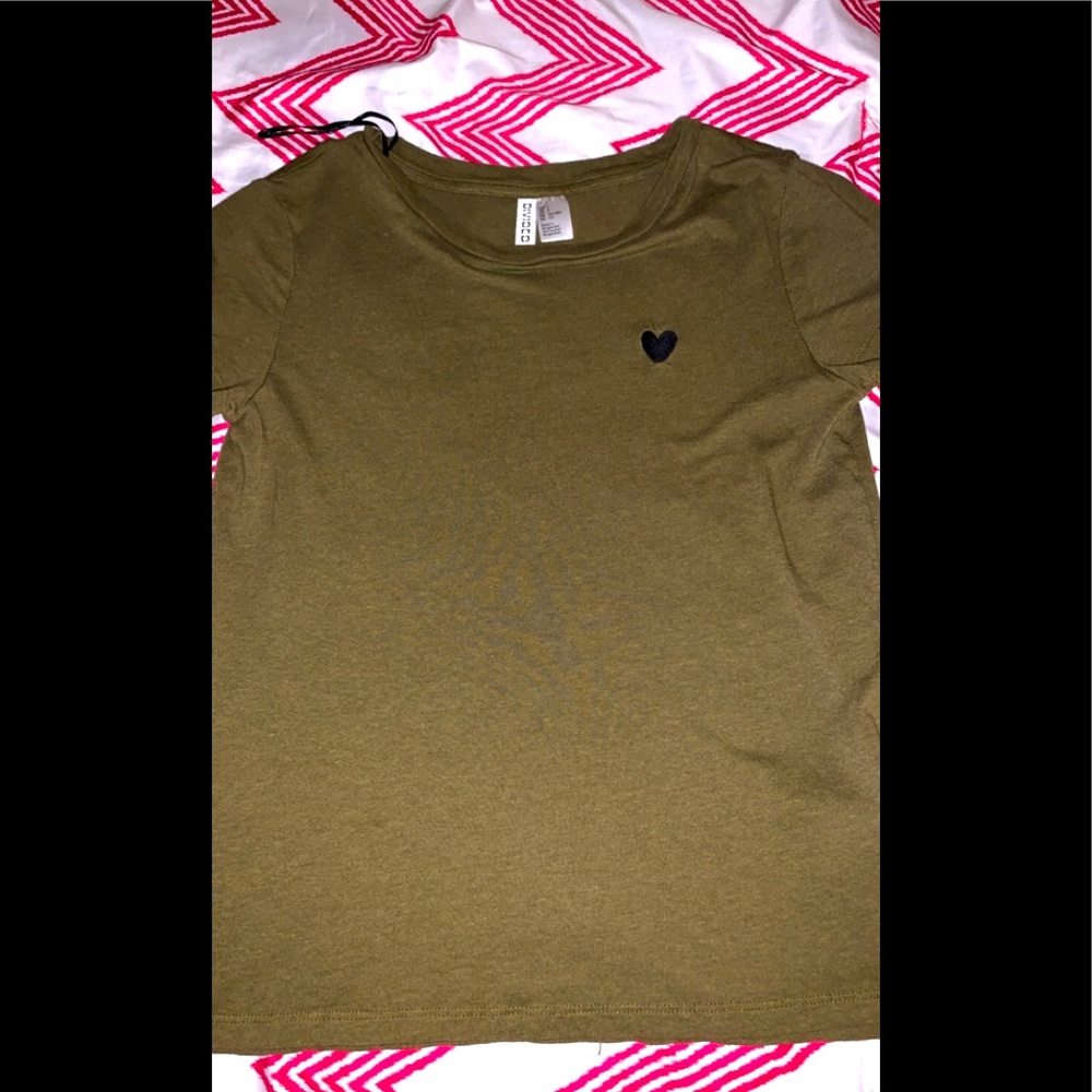 H&M t-shirt